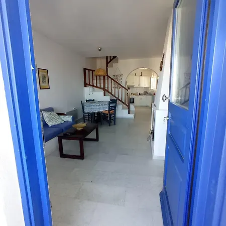 Julia's Maisonnette Naxos City
