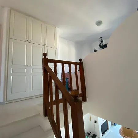 Julia's Maisonnette Semesterbostad *