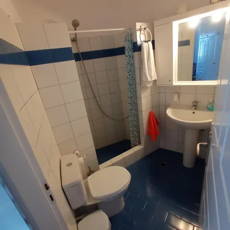 Julia's Maisonnette Semesterbostad *